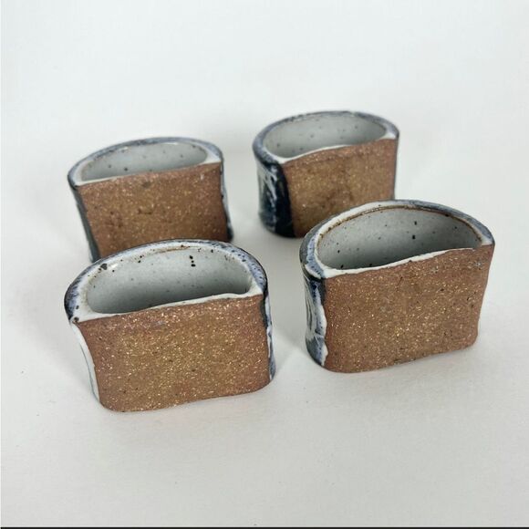 Set of 4 Hand Made Ceramic Napkin Rings - Picture 5 of 6